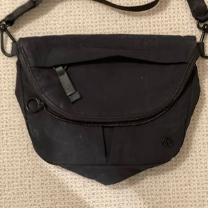 Lululemon all night festival bag, black